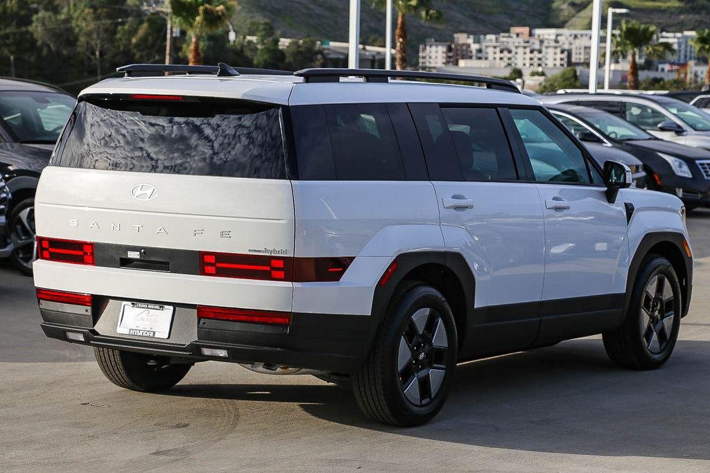 New 2026 White Hyundai SEL image 8