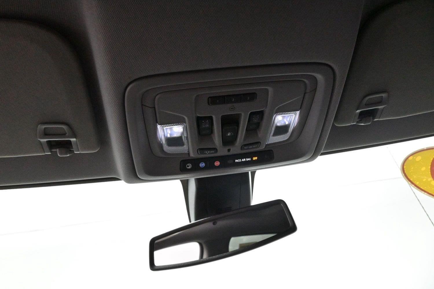 Used 2019 SUMMIT WHITE GMC SLT image 26