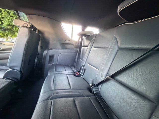 Used 2024 Black Chevrolet Premier image 41