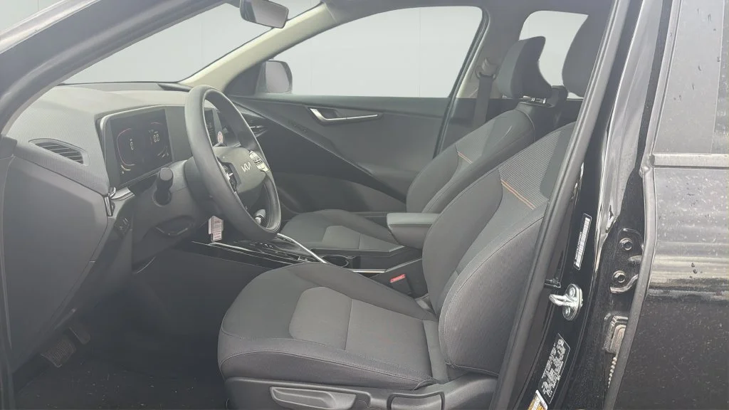 Used 2025 Black Kia LX image 9