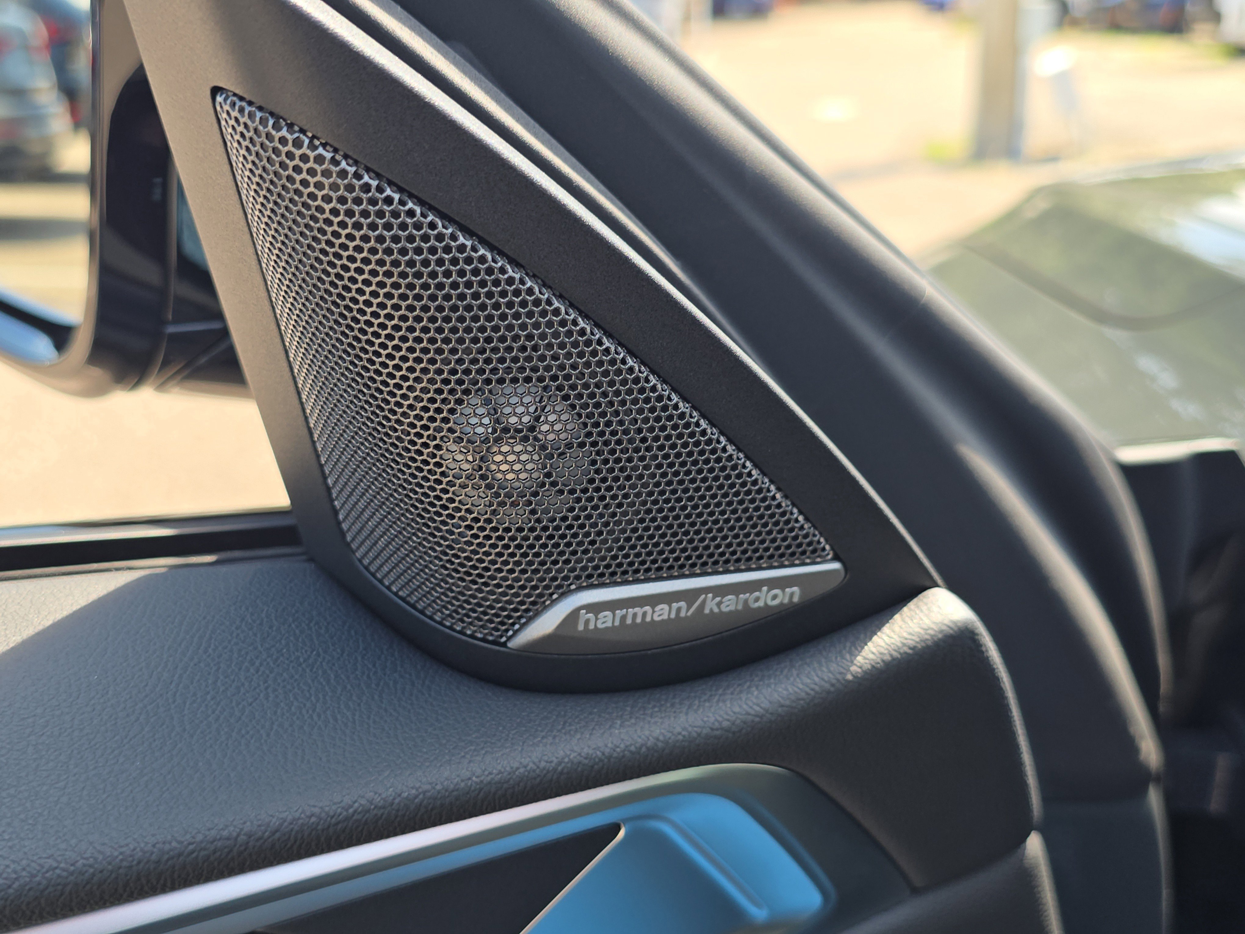 2026 BMW 4 Series M440i - Photo 16