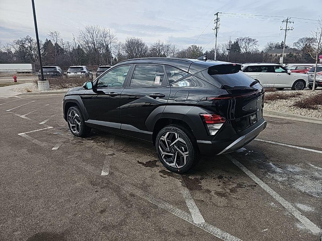 New 2026 Black Hyundai SEL Premium AWD image 3