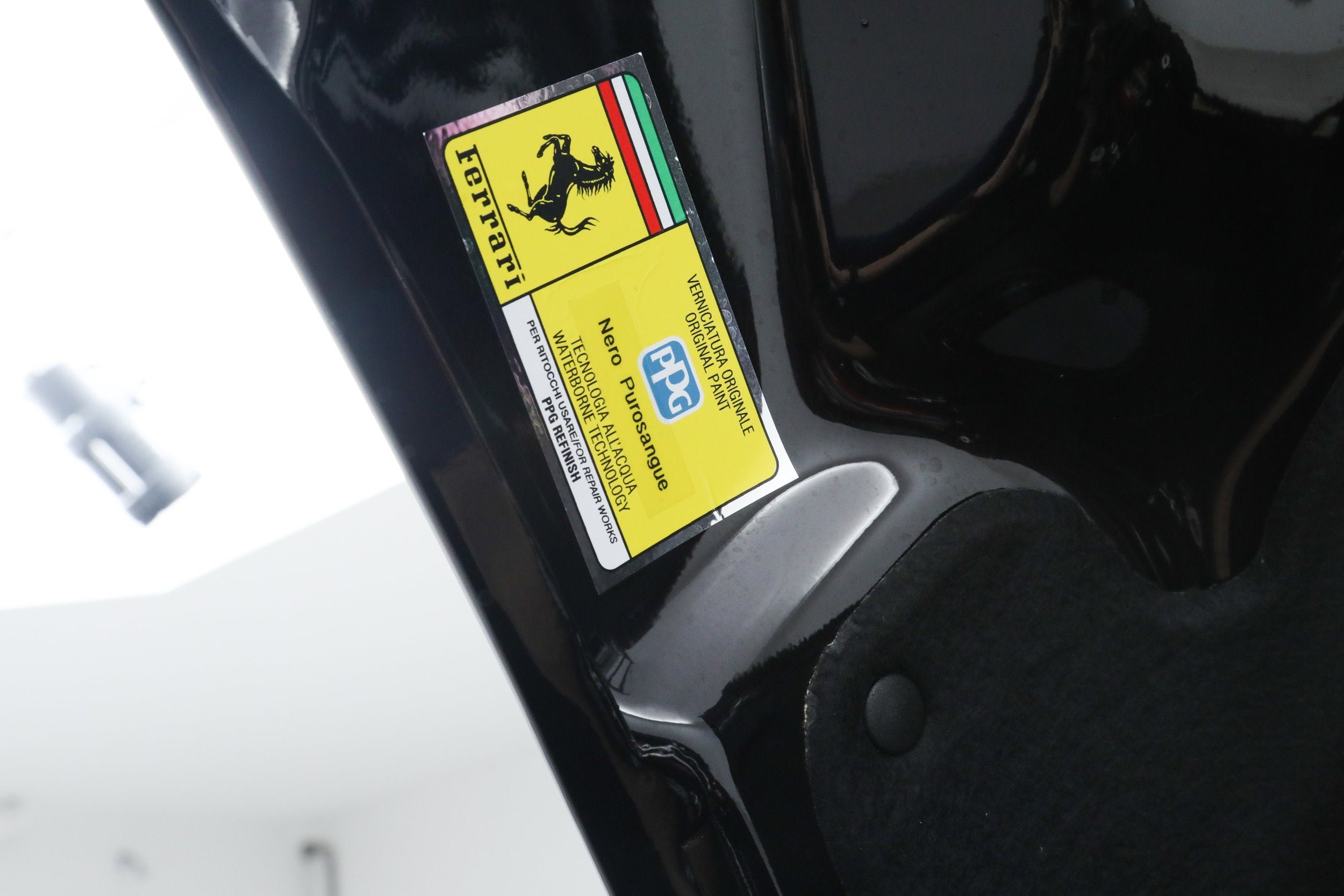 Certified Used 2025 Nero Purosangue Ferrari  image 42