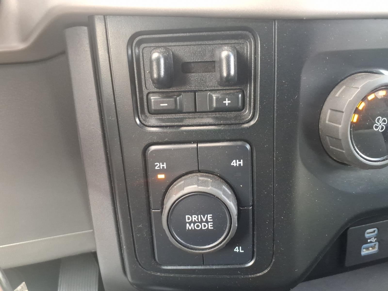 2023 Ford F-150 XLT - Photo 23