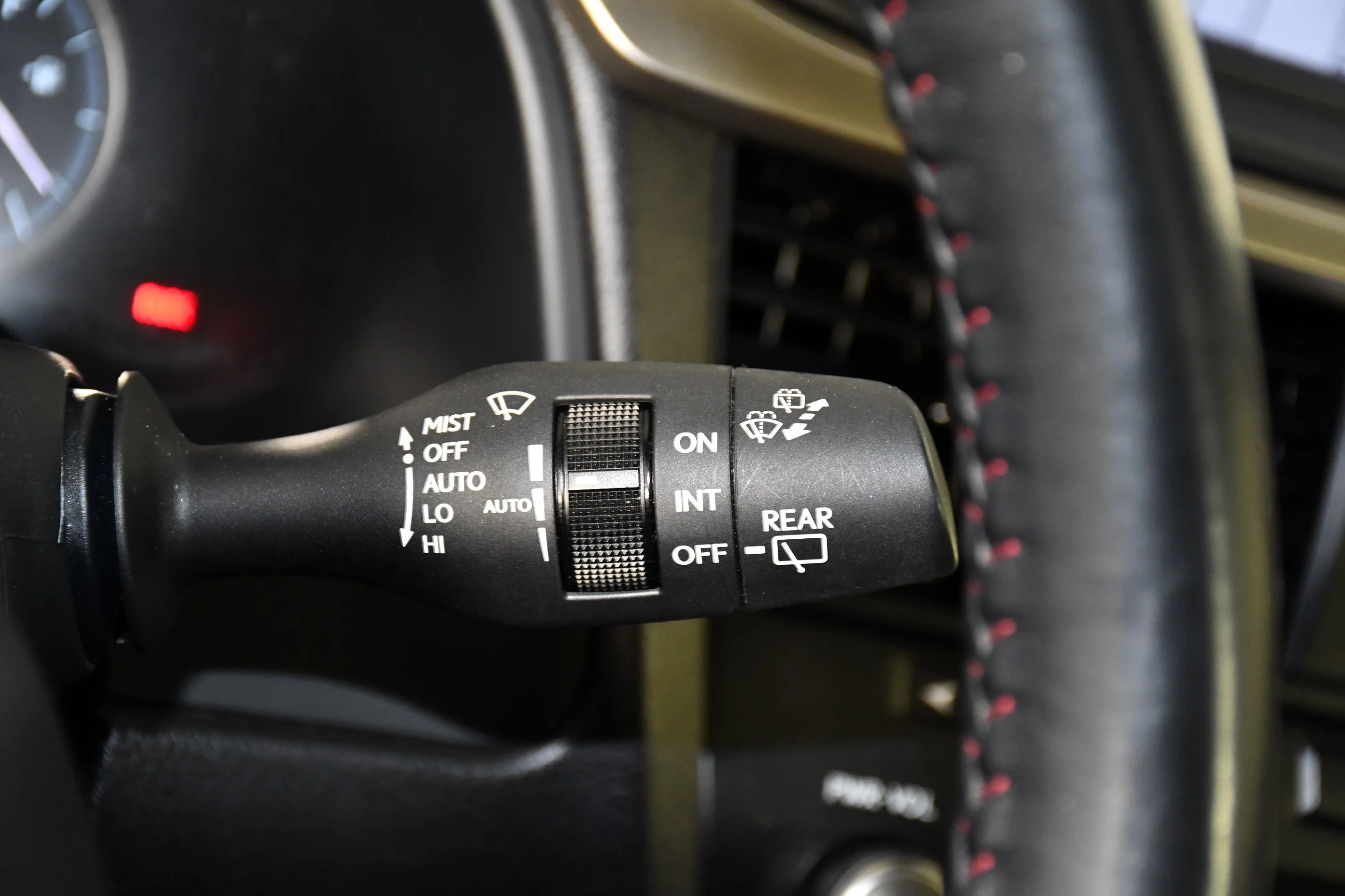 Used 2022 Ultra White Lexus RX 350 F SPORT Handling image 23