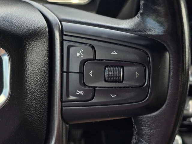 Used 2024 Silver GMC Denali Ultimate image 24