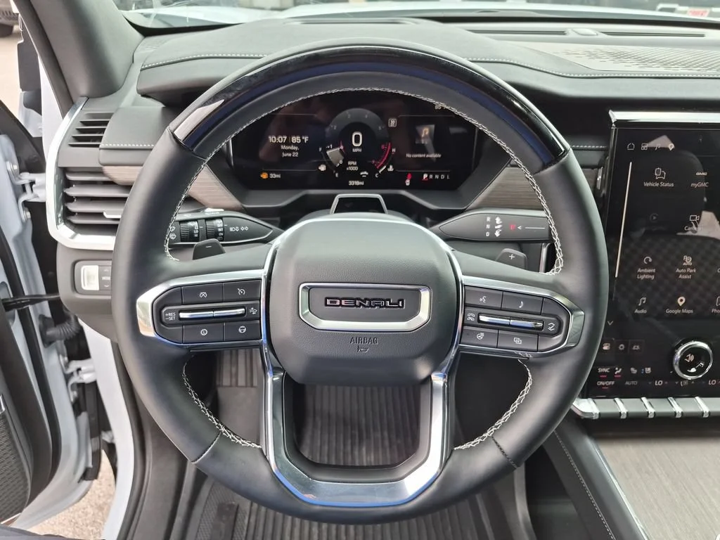 2026 GMC Acadia Denali - Photo 21