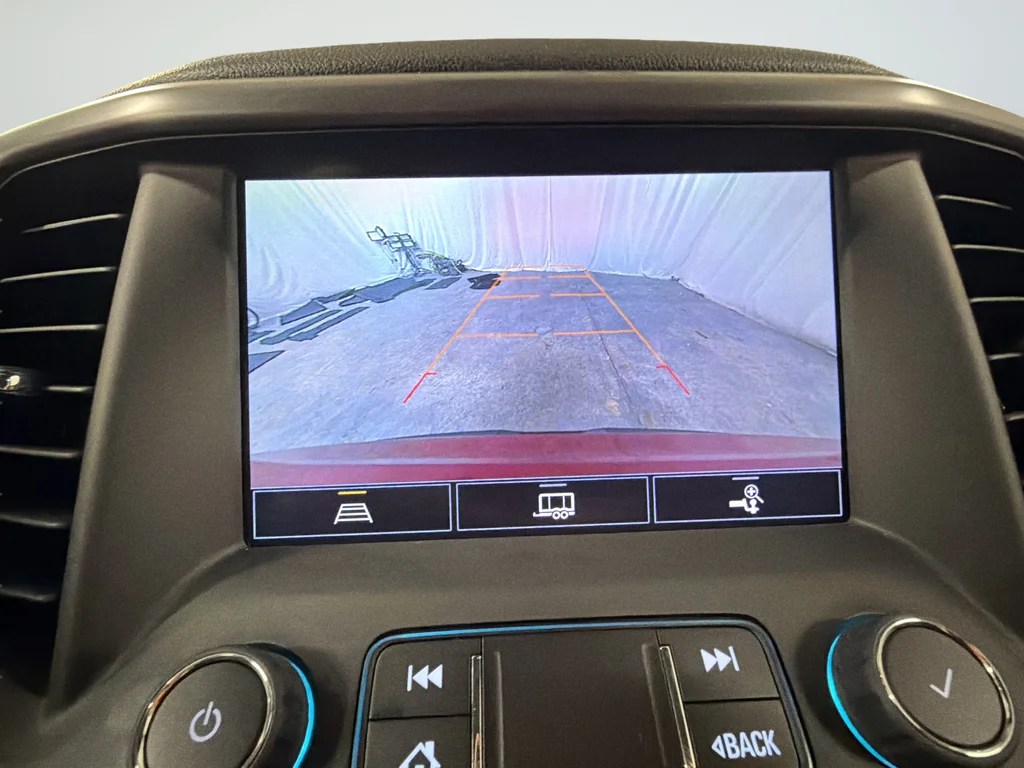 Used 2023 Red GMC AT4 image 24