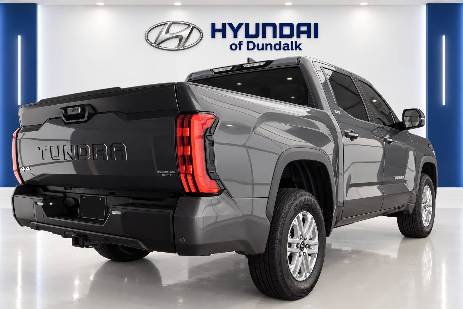 Used 2024 Gray Toyota SR5 image 4