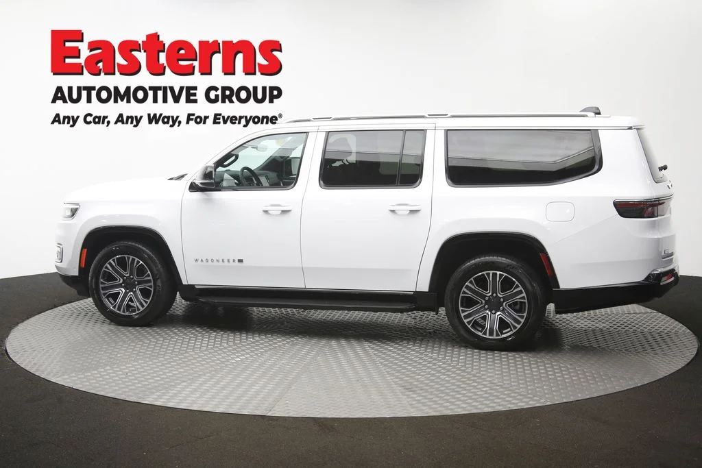 Used 2024 White Jeep Series II image 65