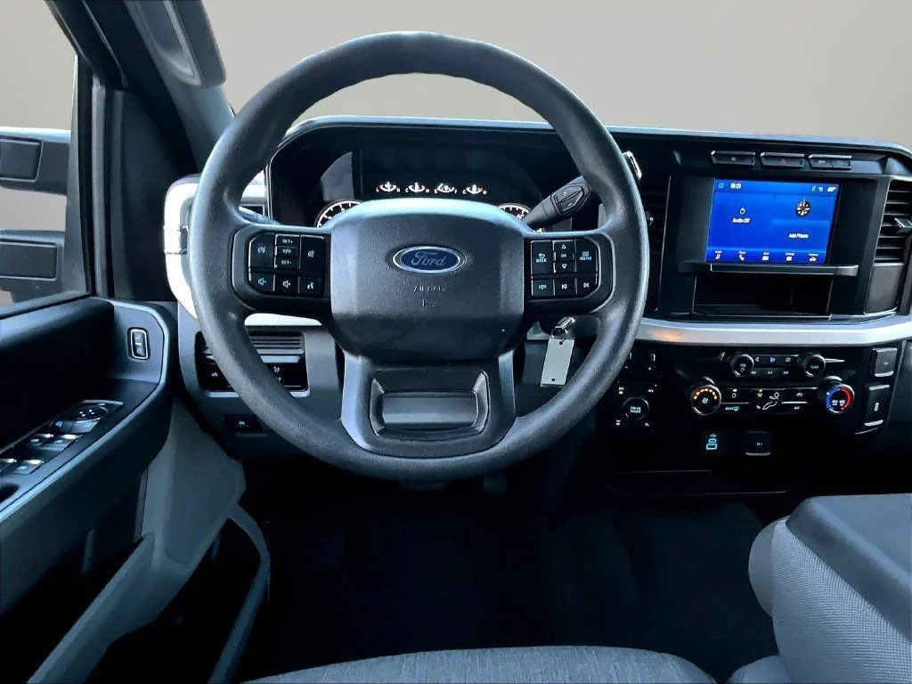Used 2024 Oxford White Ford XL image 11