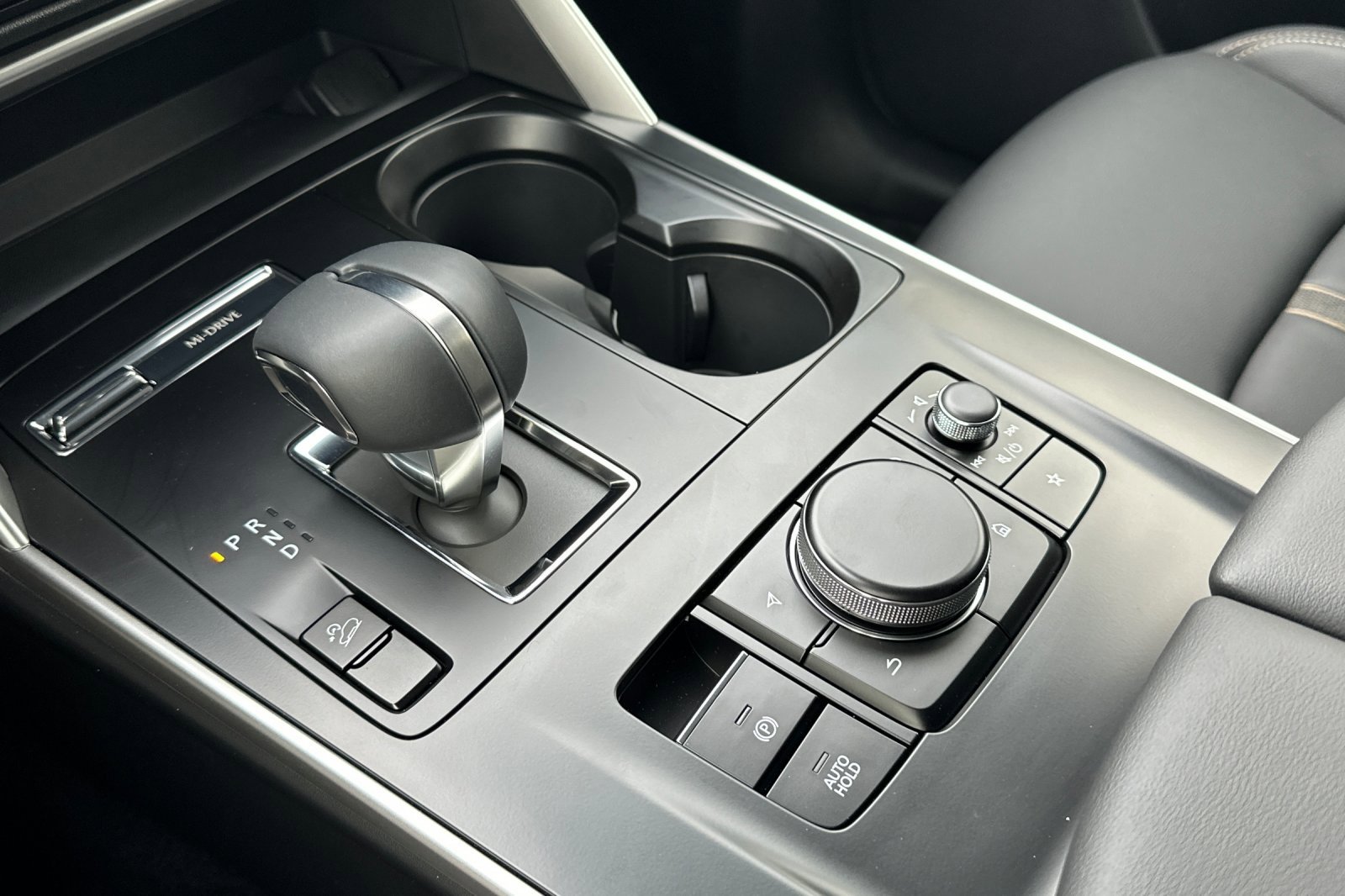 2026 Mazda CX-90 Select Package - Photo 25