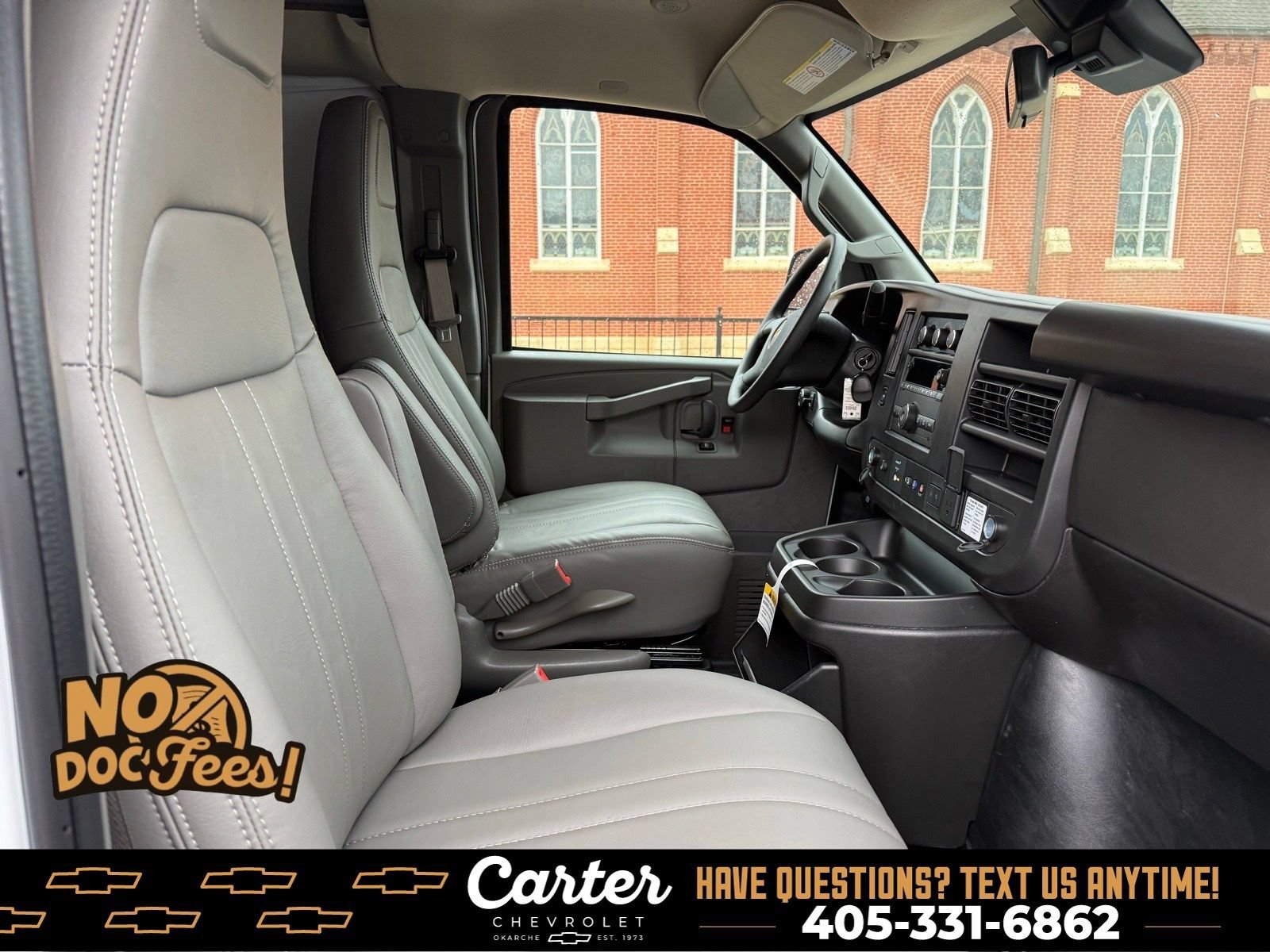2025 Chevrolet Express Cargo Work Van - Photo 5
