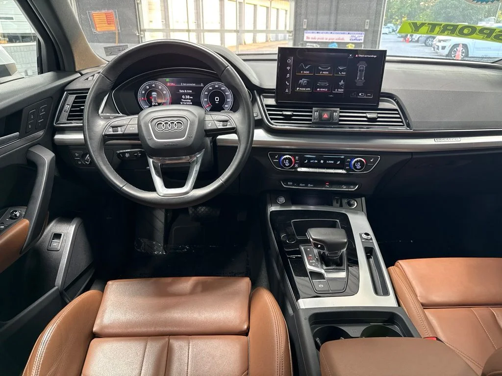 Used 2025  Audi 45 S line Premium Plus image 19