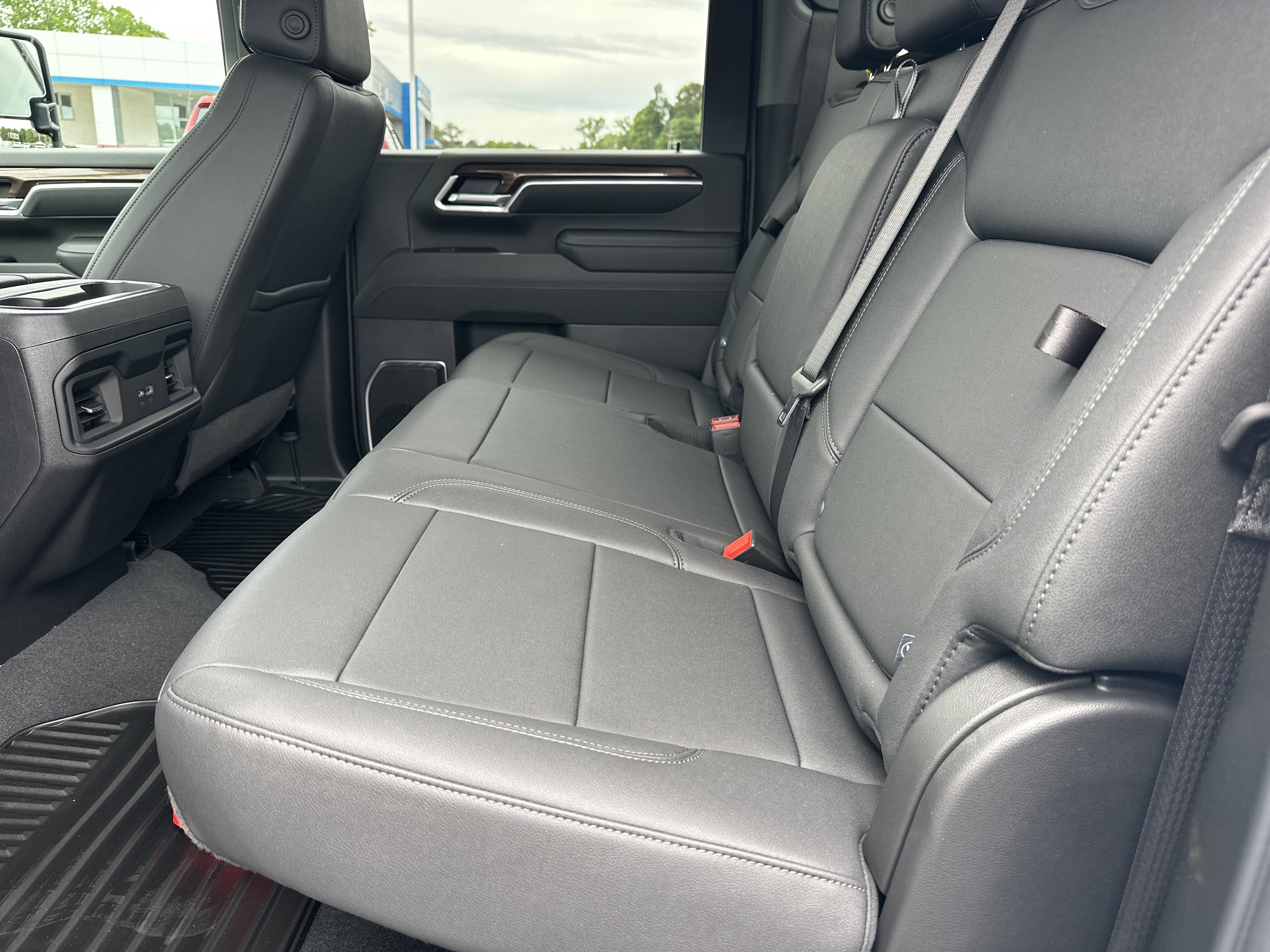 New 2026 Summit White Chevrolet LT image 21