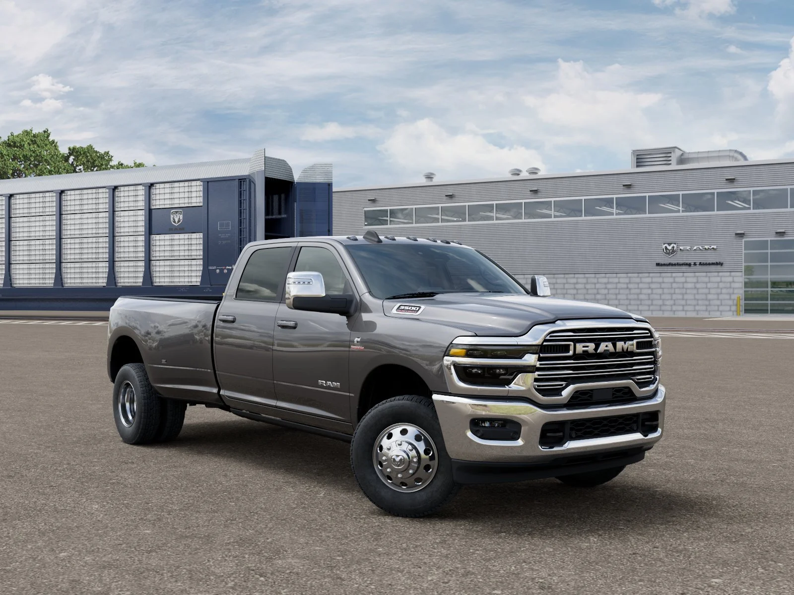 New 2026 Granite Crystal Metallic Clear-Coat Exterior Paint RAM Laramie image 3