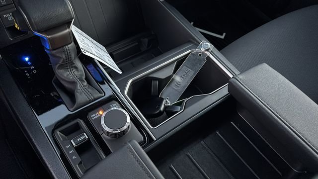 2026 Toyota Tundra SR5 - Photo 23