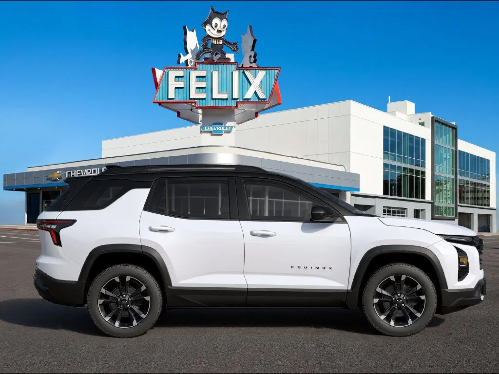 New 2027 Polar White Tricoat Chevrolet RS image 3