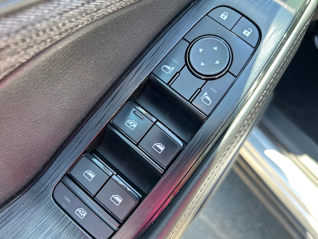 2021 Nissan Rogue SV - Photo 19