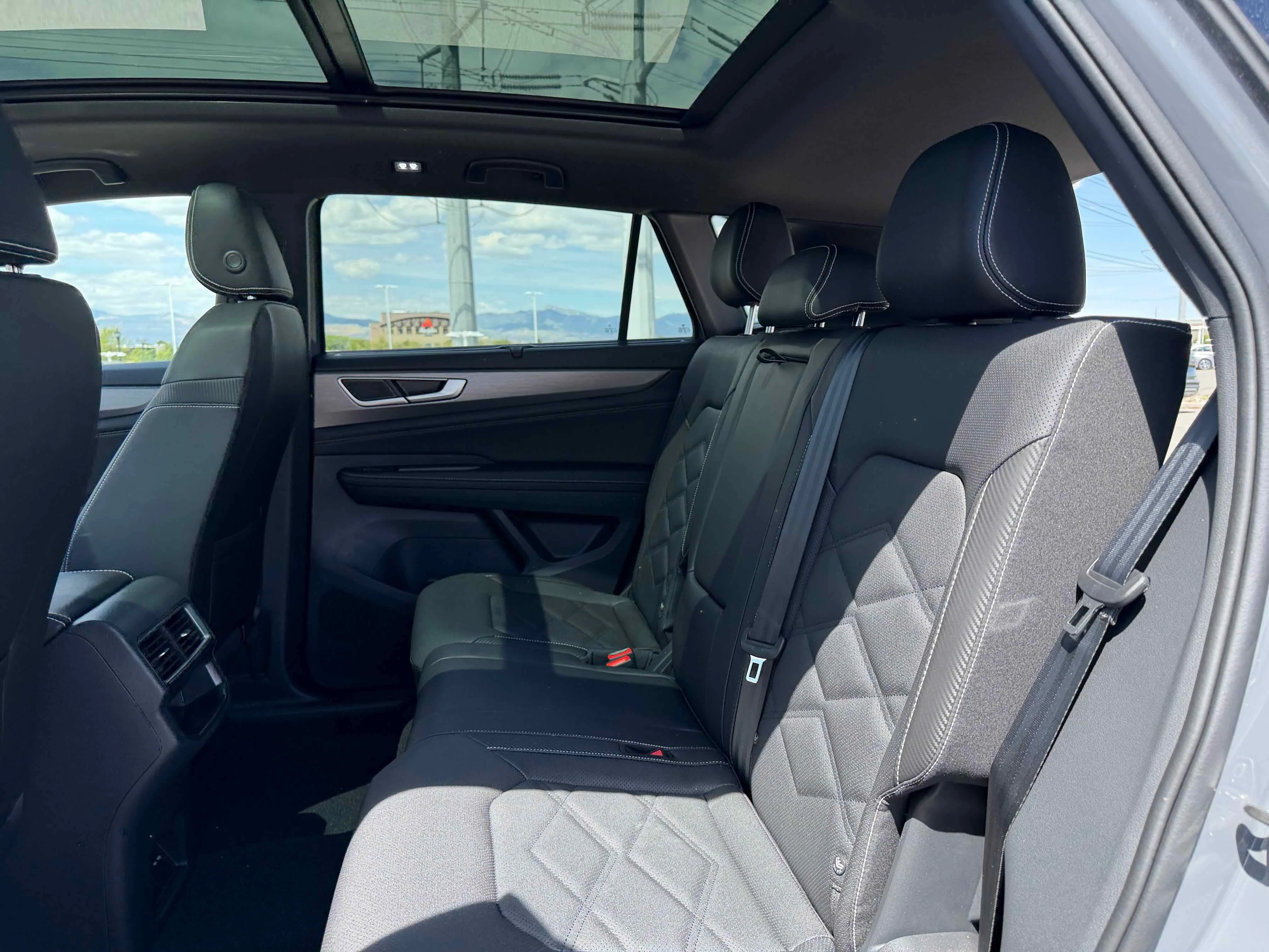 New 2026 Gray Volkswagen 2.0T SE w/Technology image 28