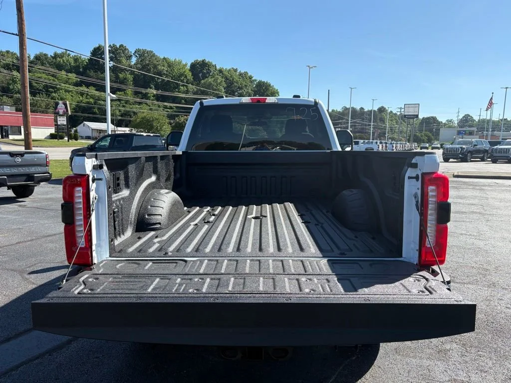 Used 2026 White Ford XL image 6