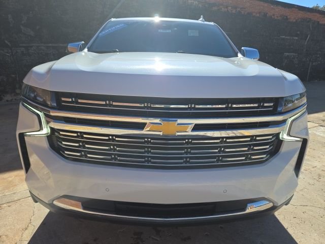 Used 2023 White Chevrolet Premier image 2