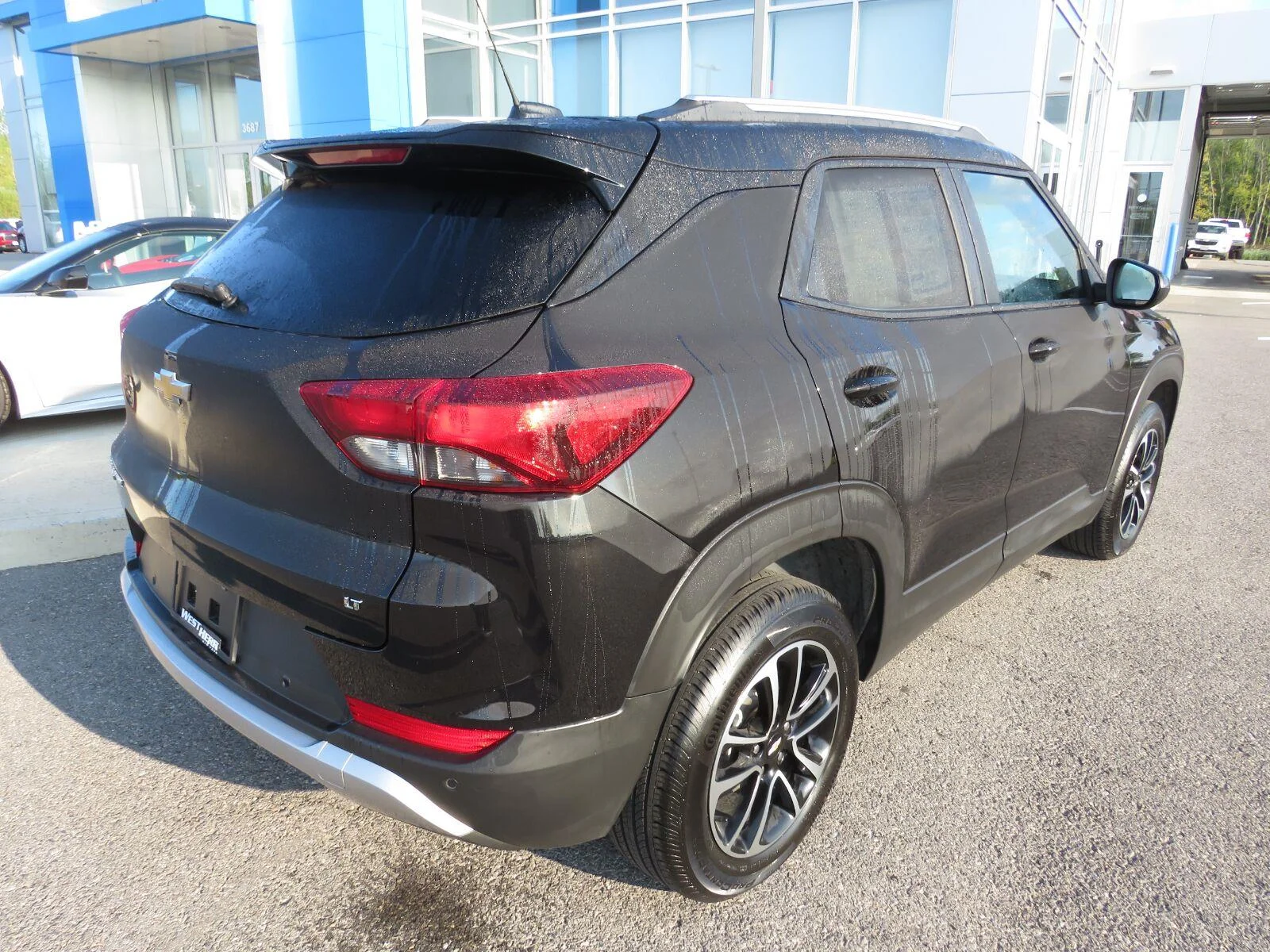Used 2026 Mosaic Black Metallic Chevrolet LT image 5