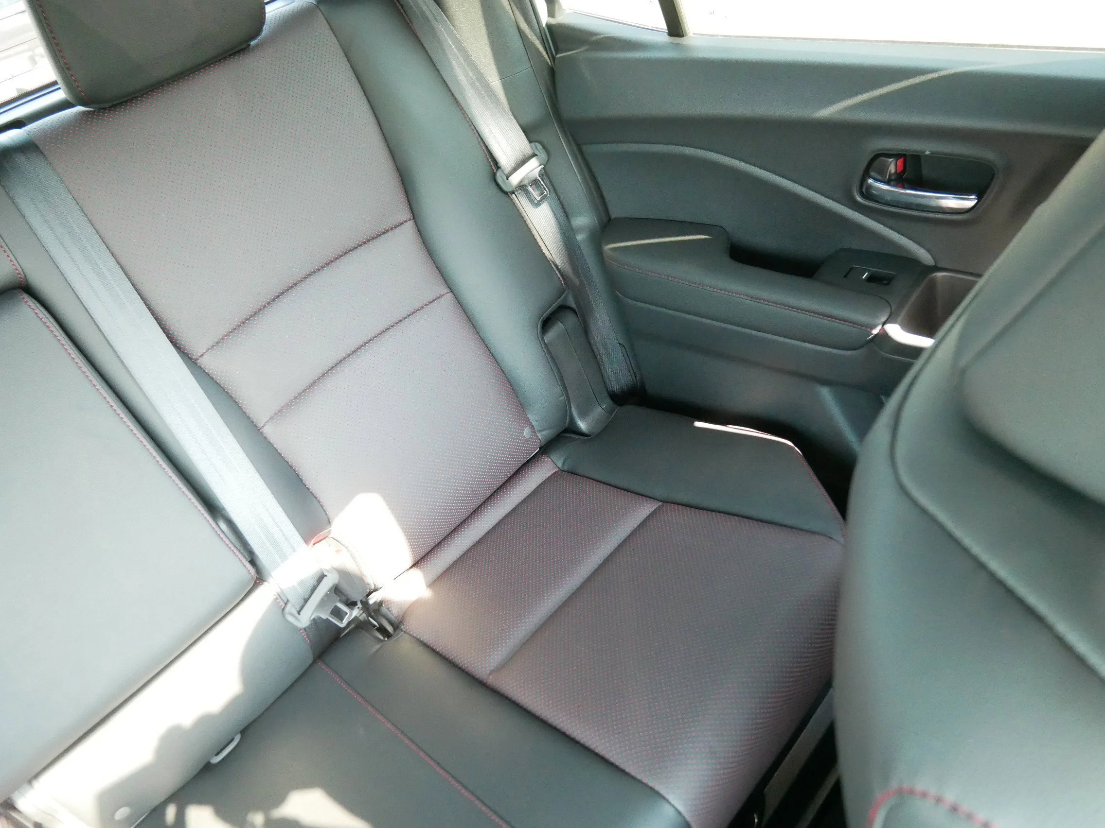 New 2026 Platinum White Pearl Honda Black Edition image 12