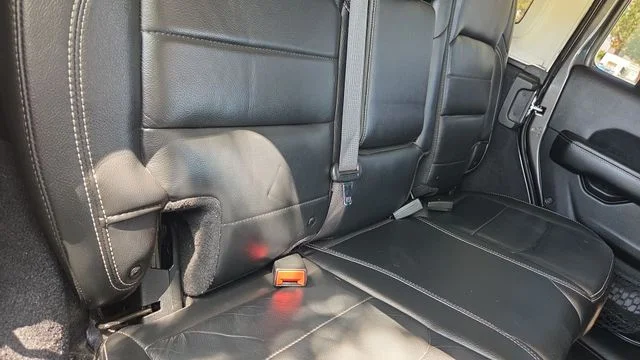 Used 2018 Gray Jeep Unlimited Sahara image 48