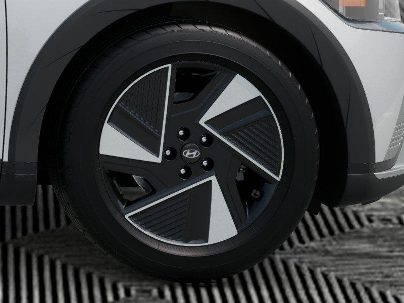New 2026 White Hyundai SEL image 8