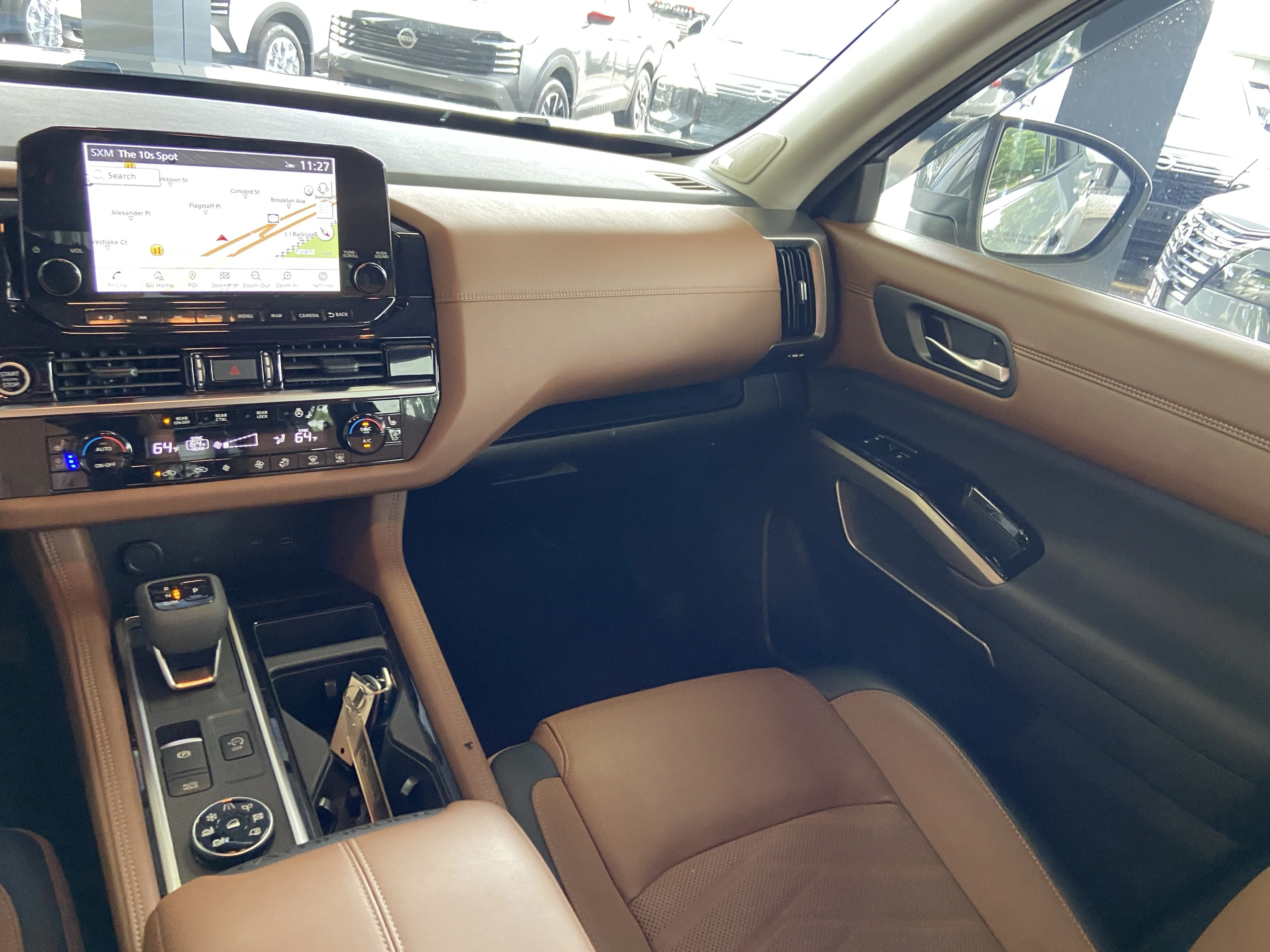 2024 Nissan Pathfinder Platinum - Photo 16