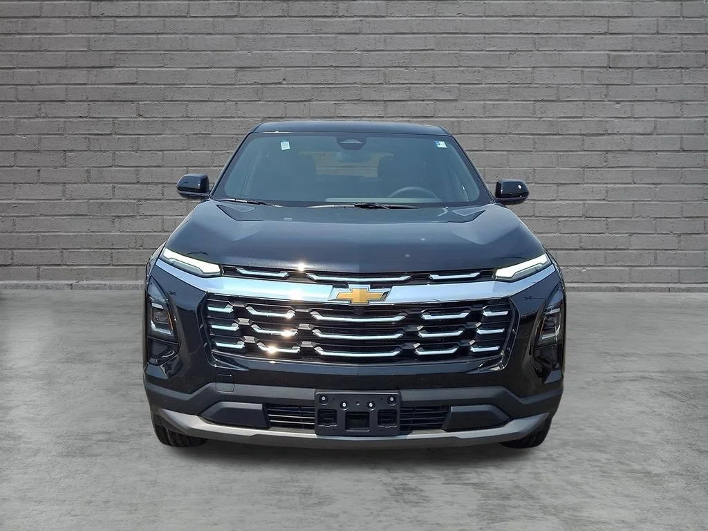 New 2027 Mosaic Black Metallic Chevrolet LT image 2