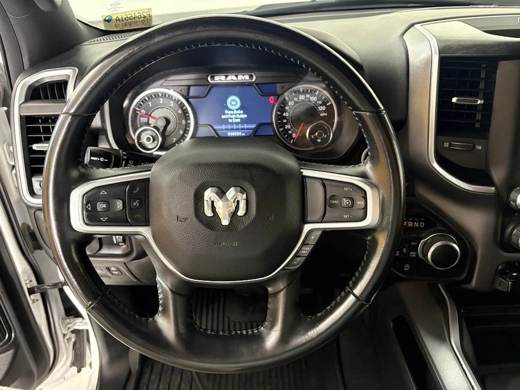 Used 2023 White Ram Big Horn/Lone Star image 27