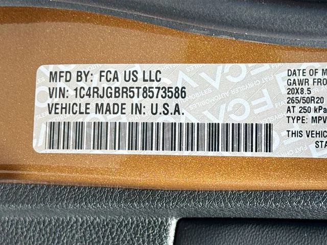 New 2026 Copper Shino Metallic Clear-Coat Exterior Paint Jeep Limited image 21