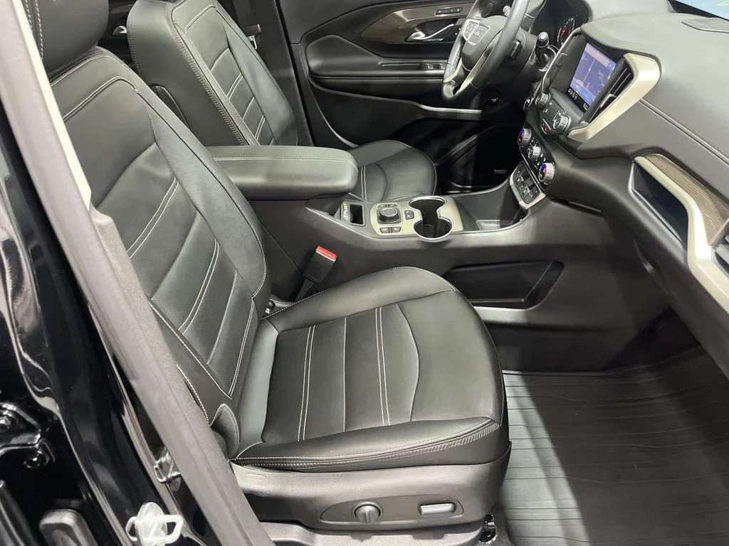 2024 GMC Terrain Denali - Photo 31