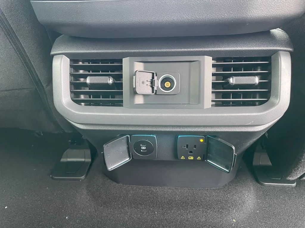 2025 Ford F-150 XLT - Photo 61