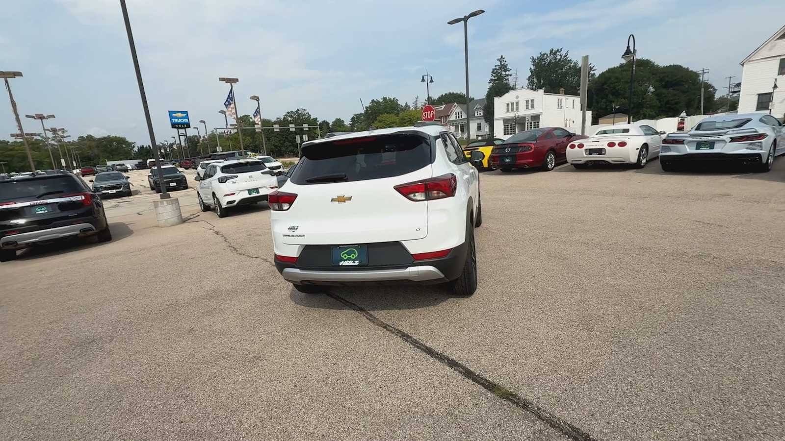 Certified Used 2025 Summit White Chevrolet LT image 7