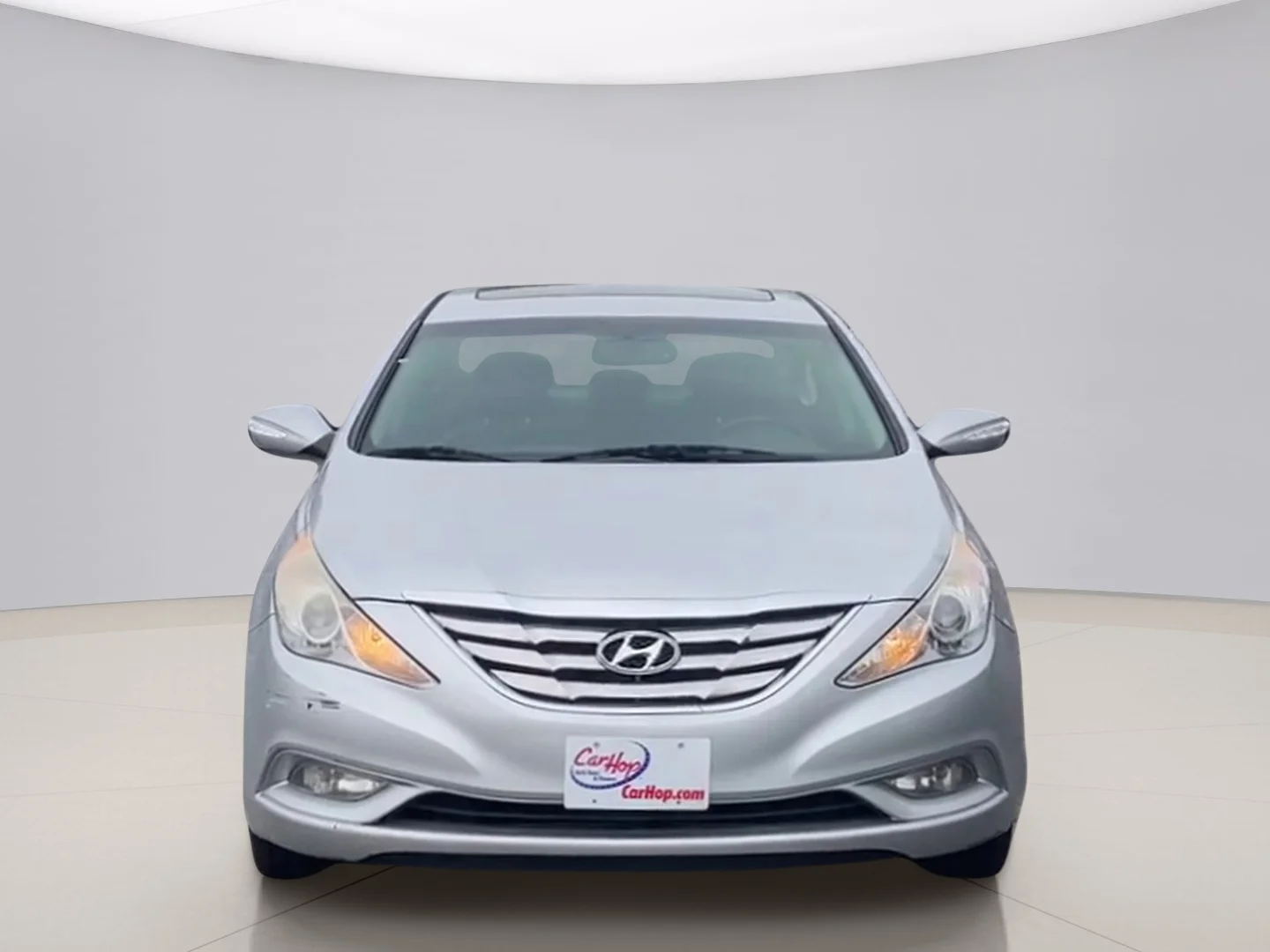 Used 2013 Silver Hyundai LIMITED image 8