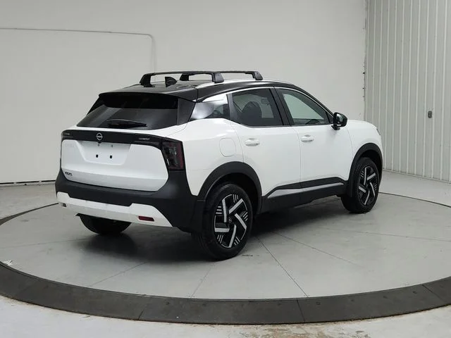 New 2027 White Nissan SV image 8