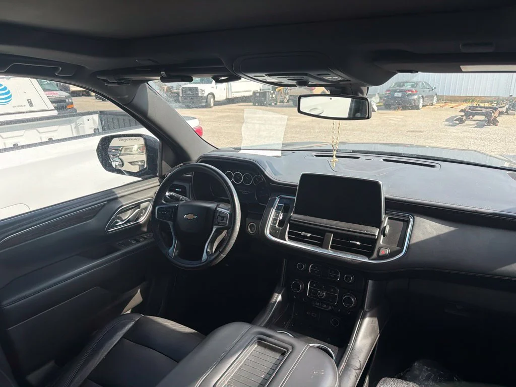 Used 2021 Gray Chevrolet LT image 7