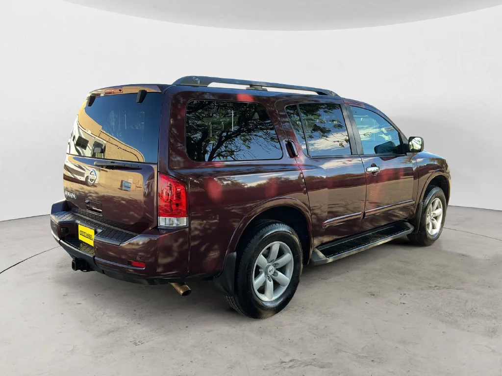 Used 2015 Black Nissan SV image 8
