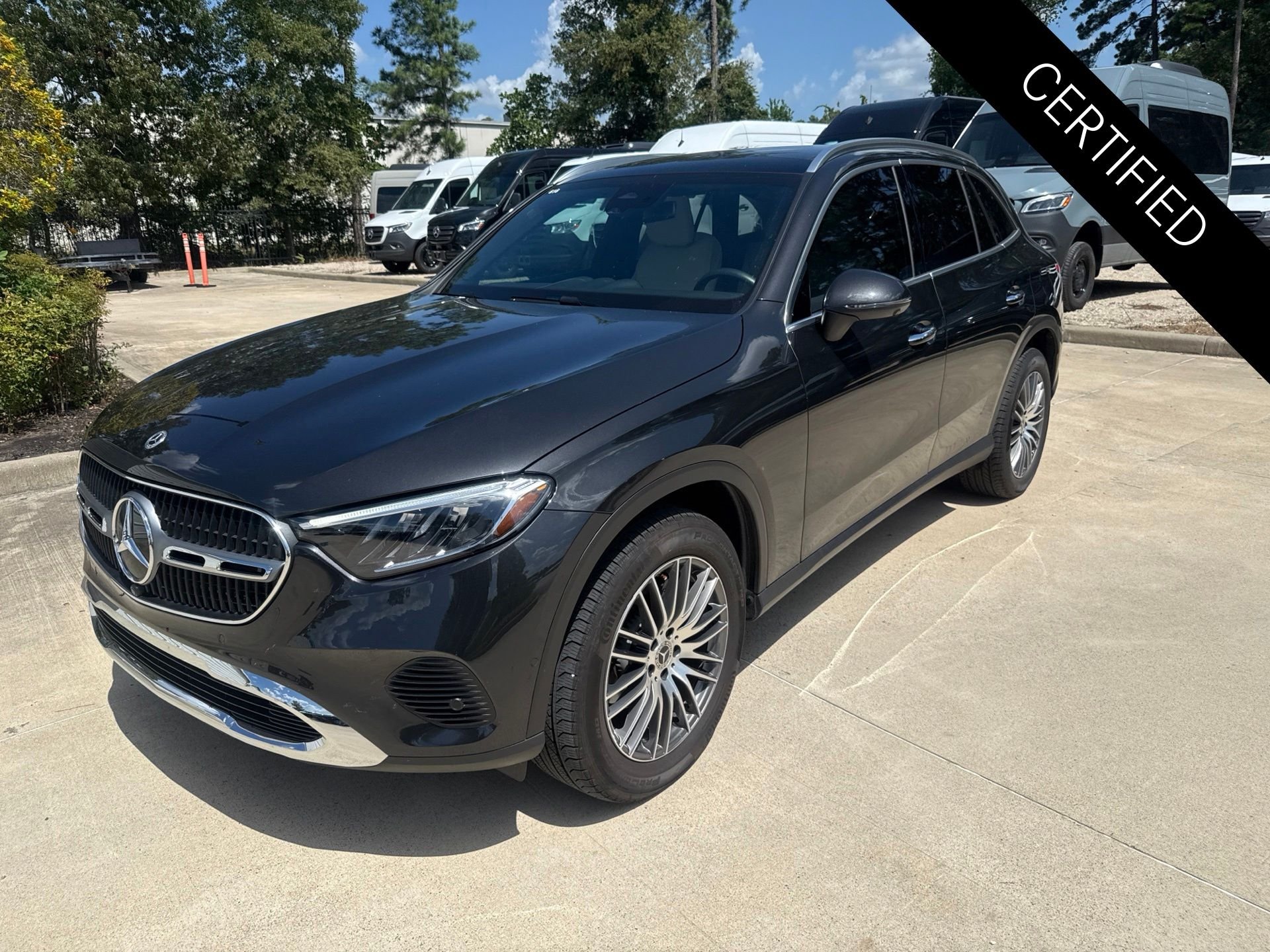 Certified Used 2026 Graphite Gray Metallic Mercedes-Benz GLC 300 image 8