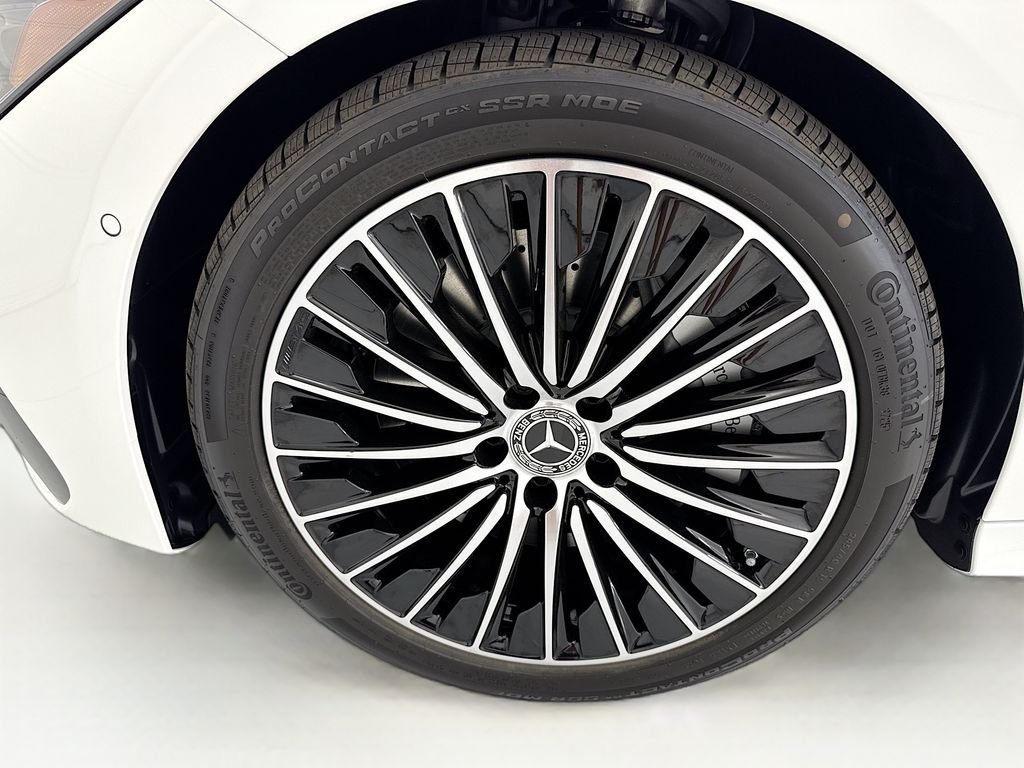 New 2026 Polar White Mercedes-Benz CLE 450 image 28