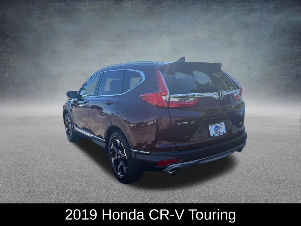 Used 2019  Honda Touring image 3