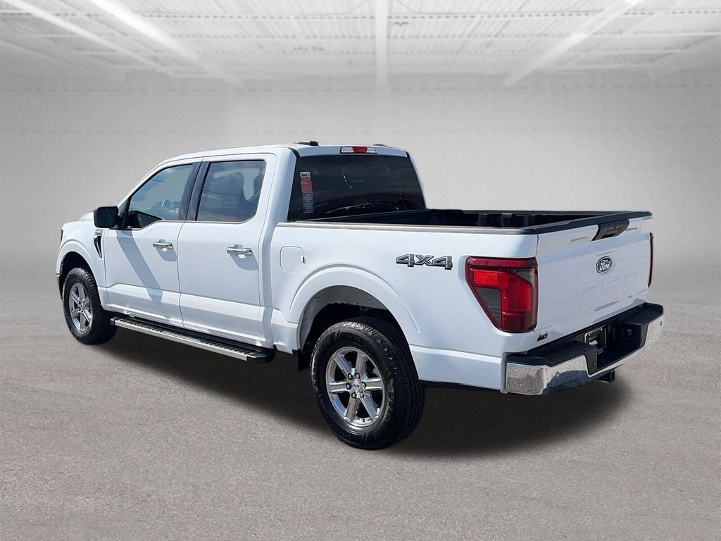 Used 2025 White Ford XLT image 4