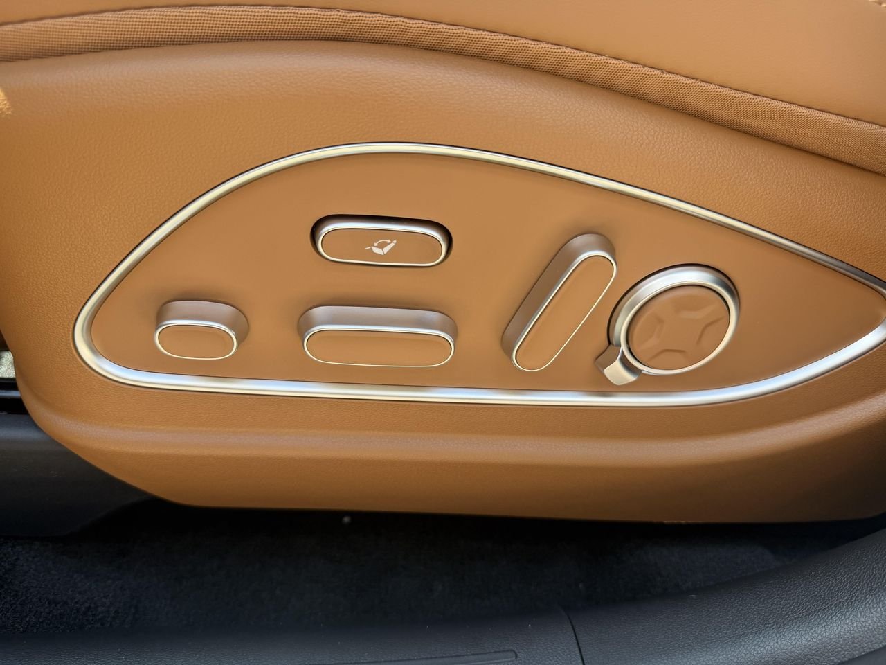New 2026 Creamy White Pearl Hyundai Calligraphy image 35