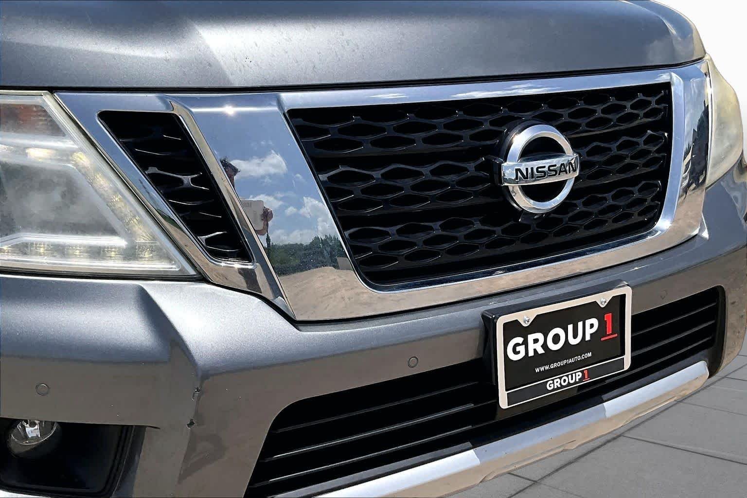 Used 2017 Gun Metallic Nissan Platinum image 28