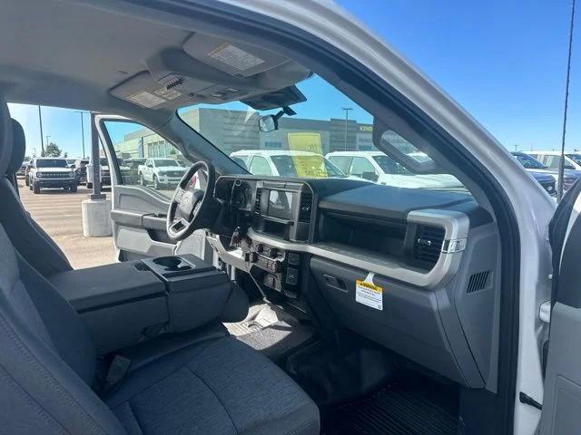 New 2026 Oxford White Ford XL image 15