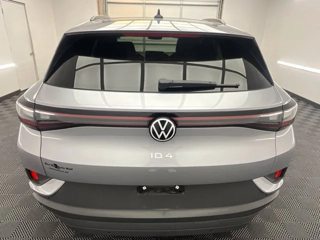 Used 2023 Gray Volkswagen  image 22