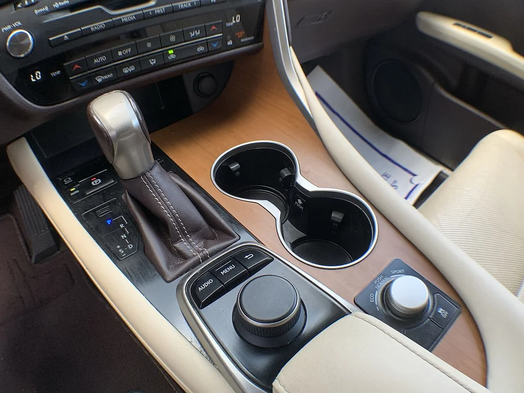 Used 2016 Silver Lining Metallic Lexus 350 image 19